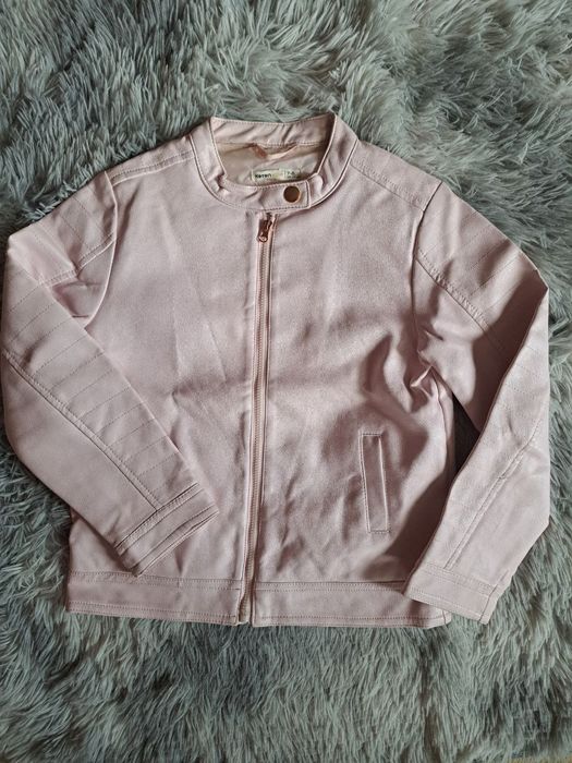 Кожанка на девочку 8-9 лет