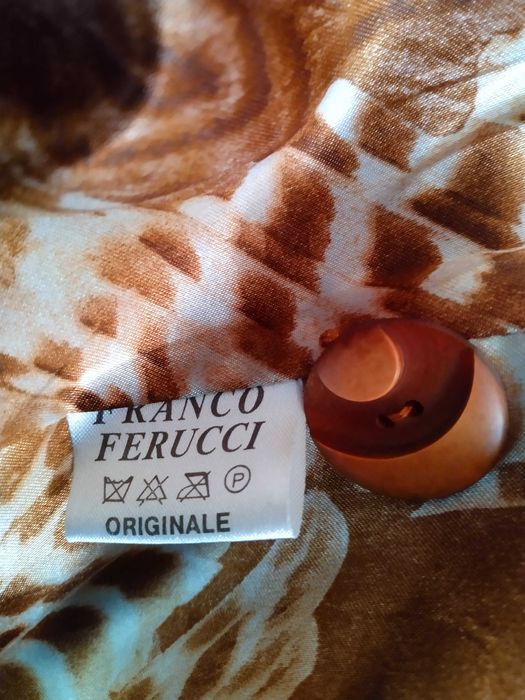 Дамско яке от естествена агнешка кожа