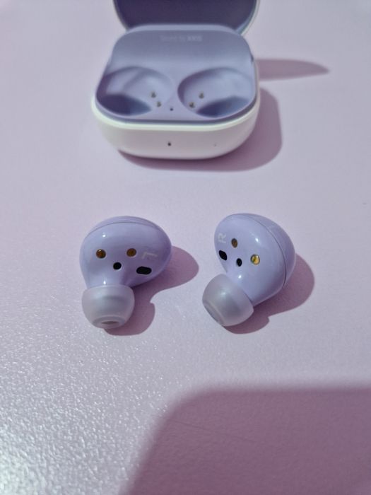 Безжични слушалки на samsung