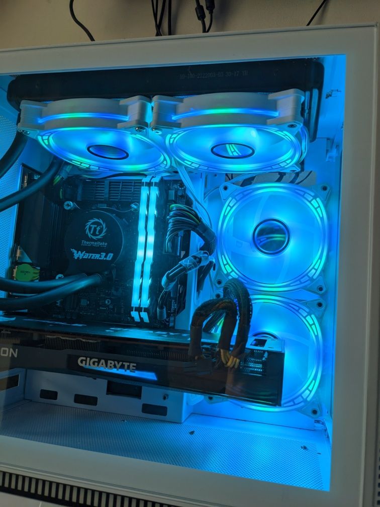 Мощны ПК для игр мантаж i7 12700f/ОЗУ 32/RTX 3060 12g/мать B760/ssd512