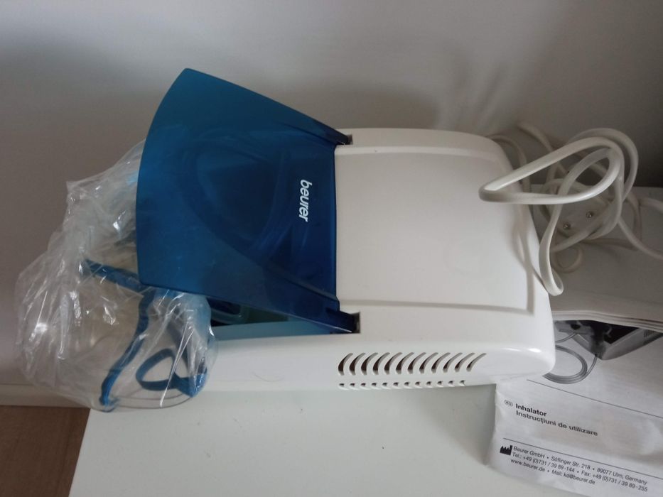 Vand inhalator/nebulizator cu aerosoli pentru copii sau adulți