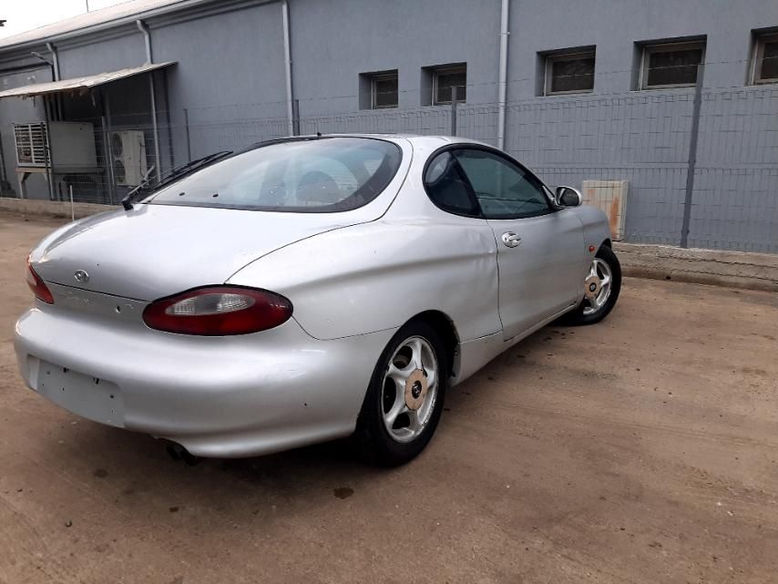 Hyundai Coupe 1.6i