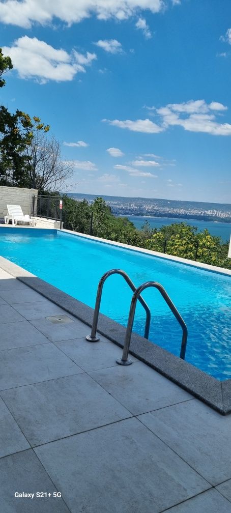 Дава се под наем Двустаен апартамент в Варна, Галата - 75 кв.м за 510 € - Снимка #4
