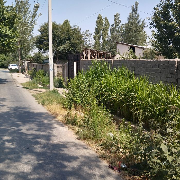 Uy sotiladi bozsuvda