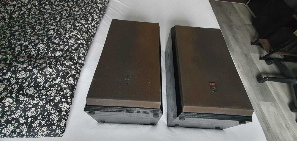 Sistem audio HI-FI boxe B&W