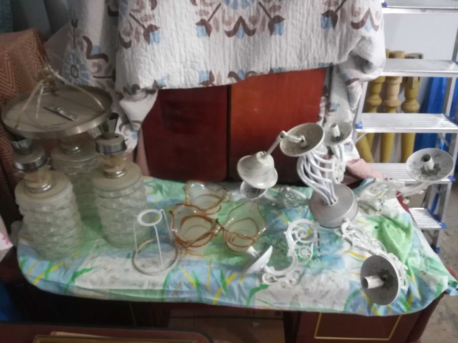 Люстры,плафоны винтажные Чехословакия