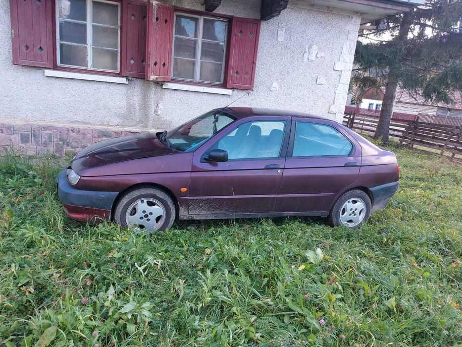 Vând Alfa Romeo bună stare, preț ușor negociabil