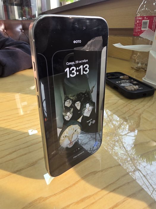 iPhone 16 pro с гарантией