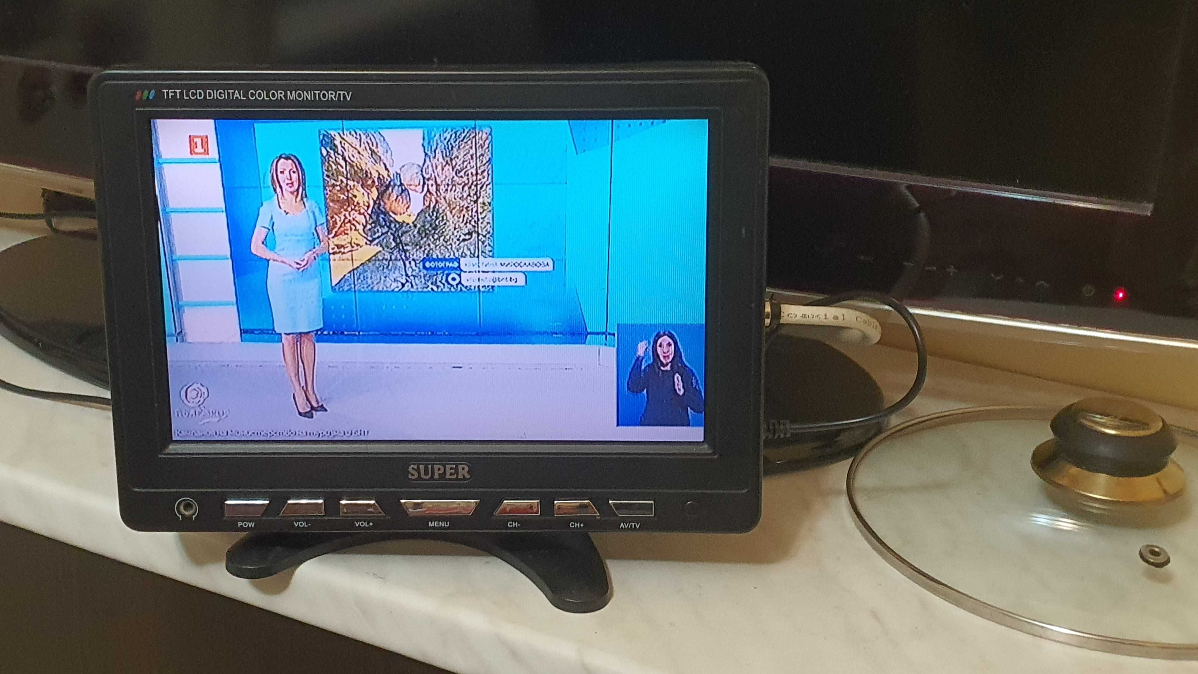 Телевизор за кола super TFT LCD tv