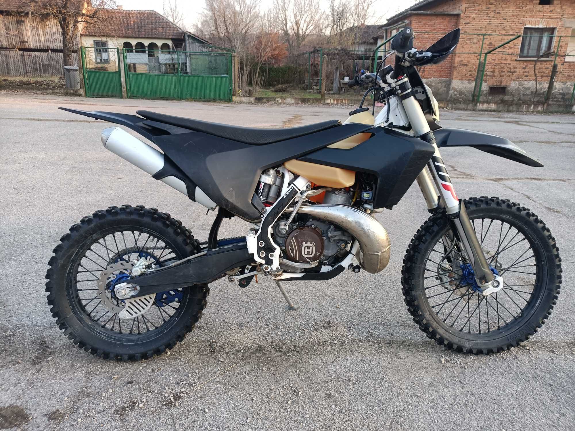 Husqvarna TE300 Регистриран