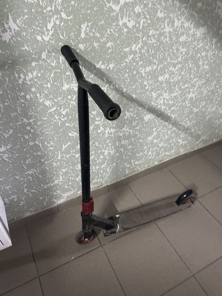 Продам самокат детский
