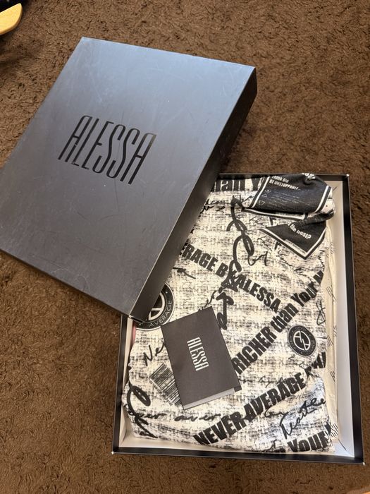 Рокля Алеса нова