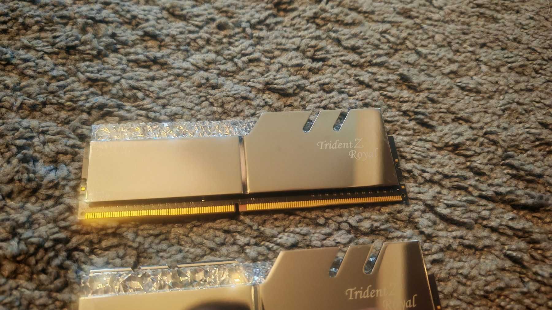 Рам памет G.SKILL Trident Z Royal 16GB (2x8GB) DDR4 3600MHz