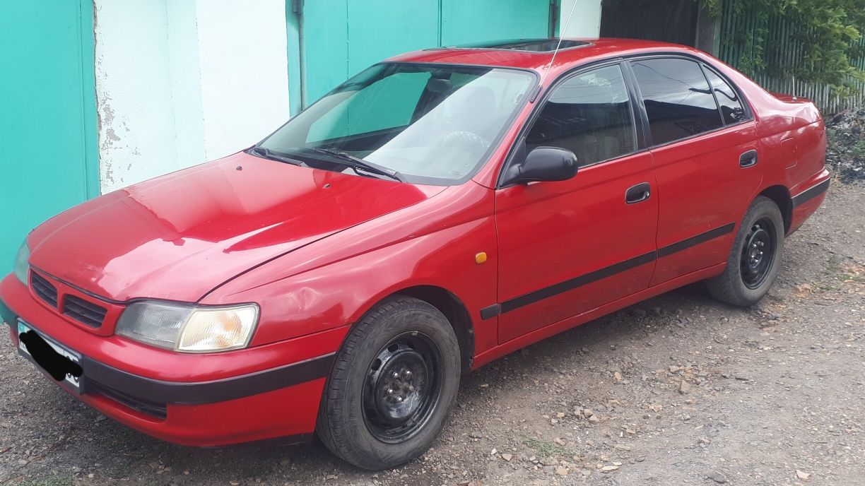 Toyota carina e 1.6