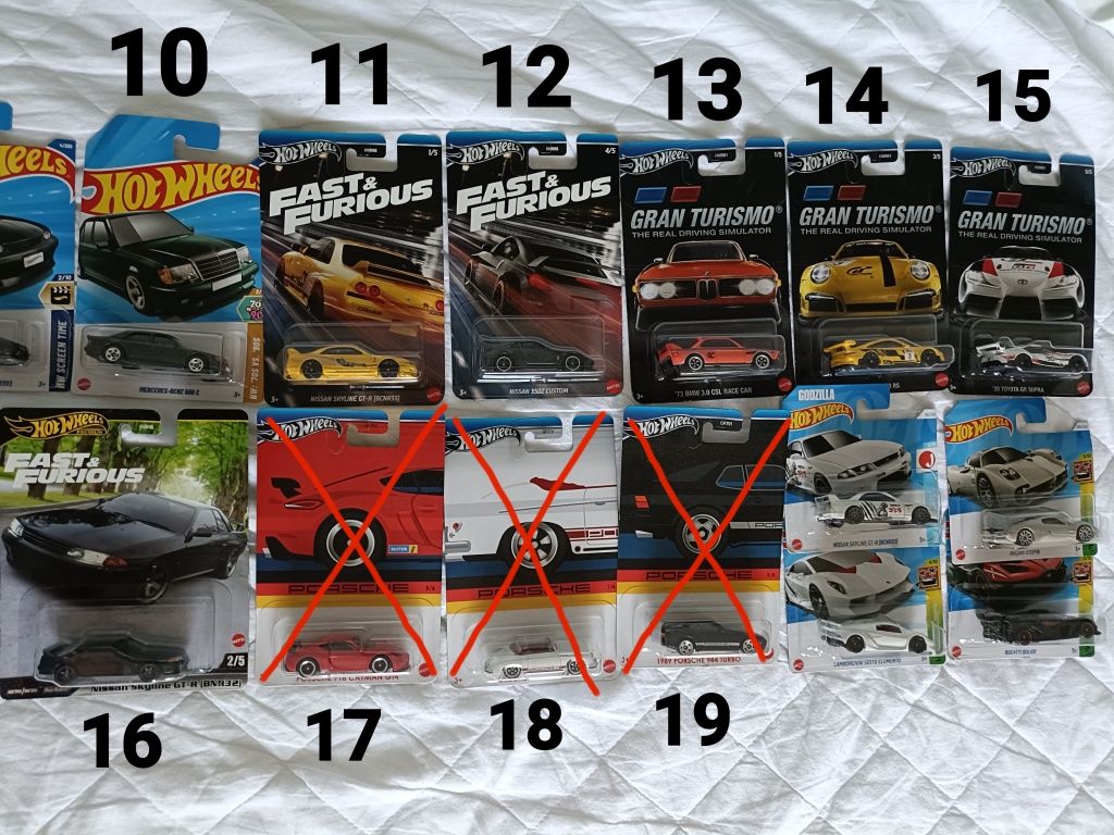 Vând Hotwheels premium și mainline