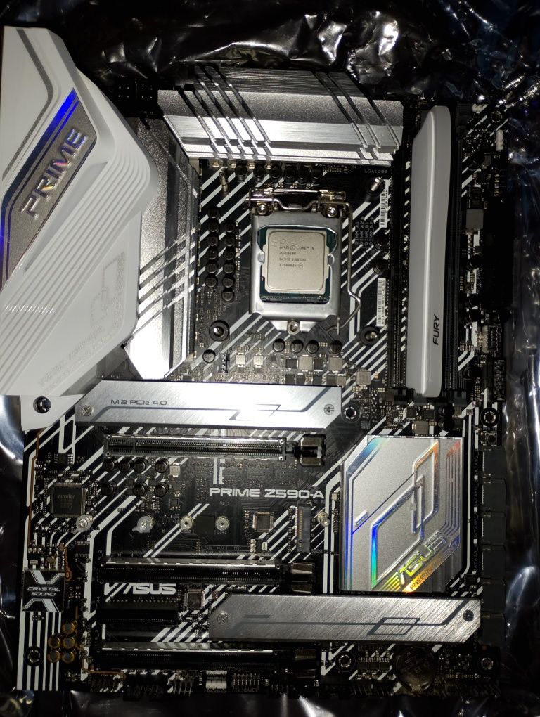 Asus prime z590-A + дъно, процесор рам и водно охлаждане