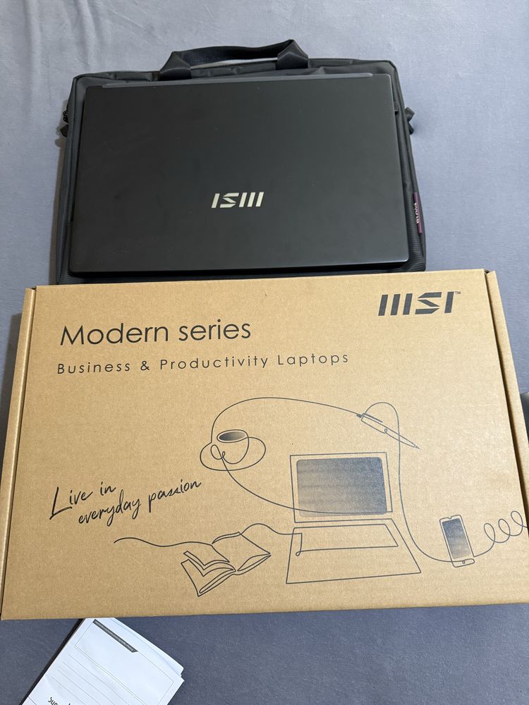 Лаптоп MSI MODERN 15