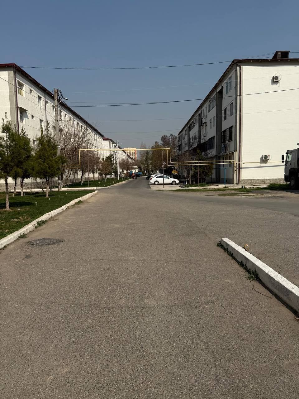 Срочно СОТИЛАДИ ер 2.7 соток Нежилой под бизнес