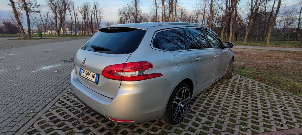 Peugeot 308 – 2018 – 1.6 BlueHDi 88 kW – AUTOMATĂ – Full LED