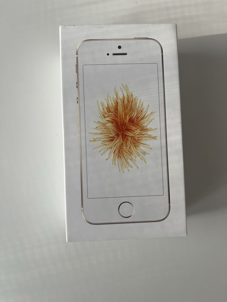 iPhone Se 32ГБ_бял_80%