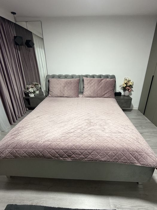 Pat tapitat cu saltea