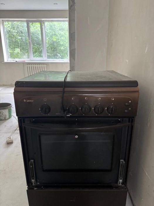 Газовая плита хорошее состояние