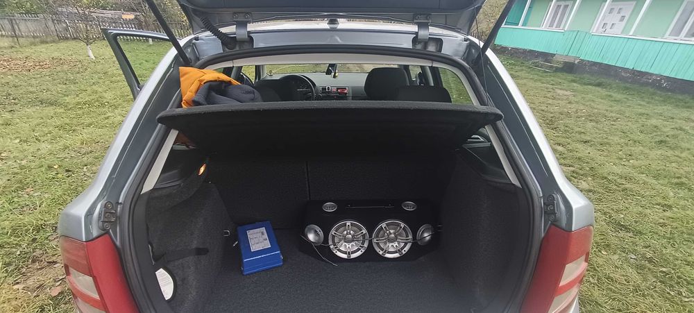 Skoda Fabia 1 , 2003 motor 1.2 benzină, 64 CP