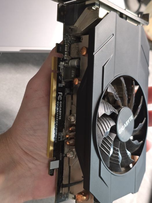 Placa video Gigabyte GTX 970 (DEFECTA)