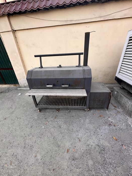 Барбекю аппарат фирменный