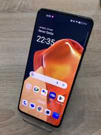 Телефон OnePlus 9R