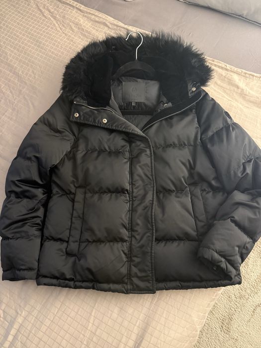 Черно яке с гъши пух Massimo Dutti