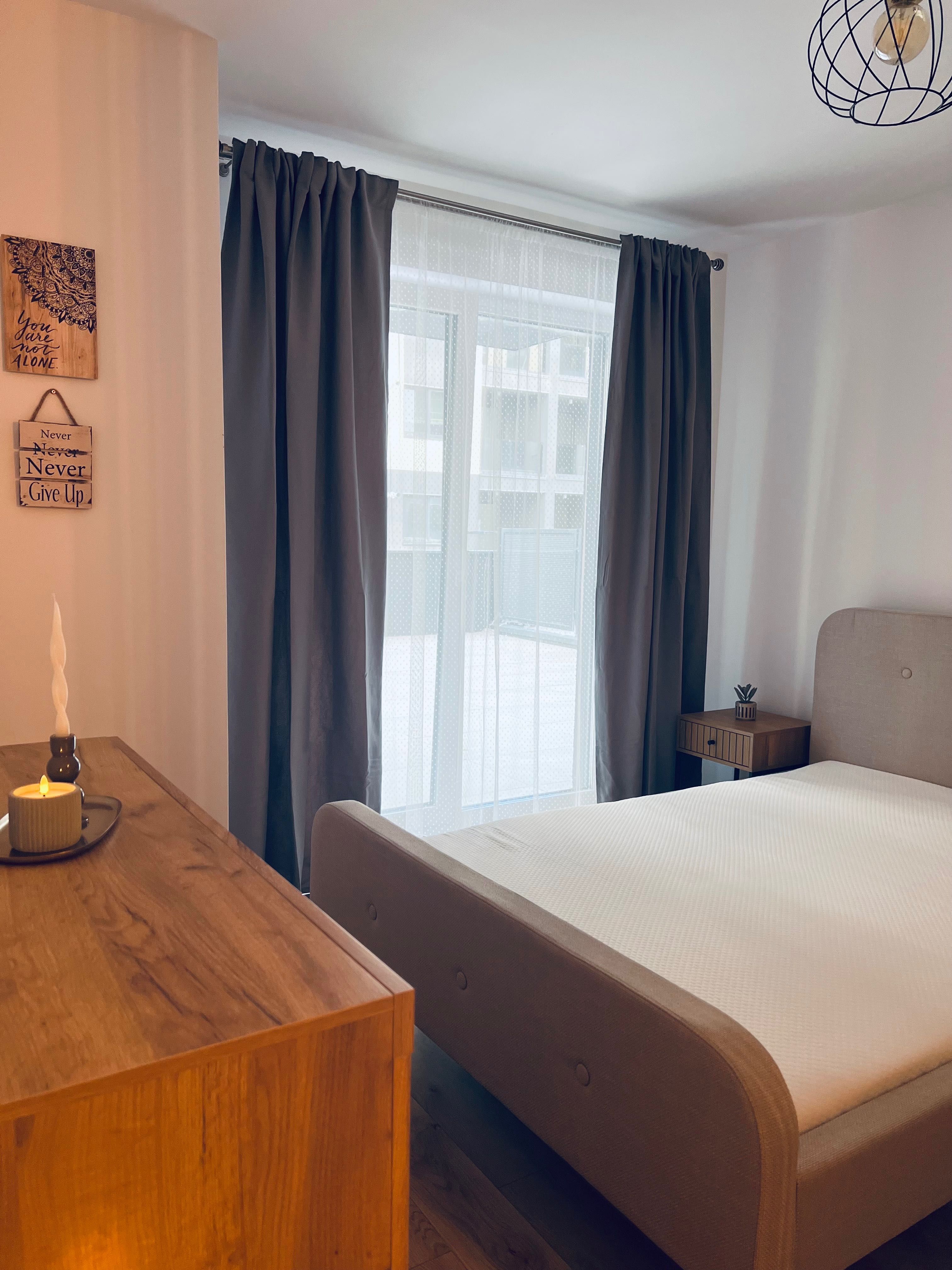 Apartament de închiriat bloc nou zona Iulius Mall