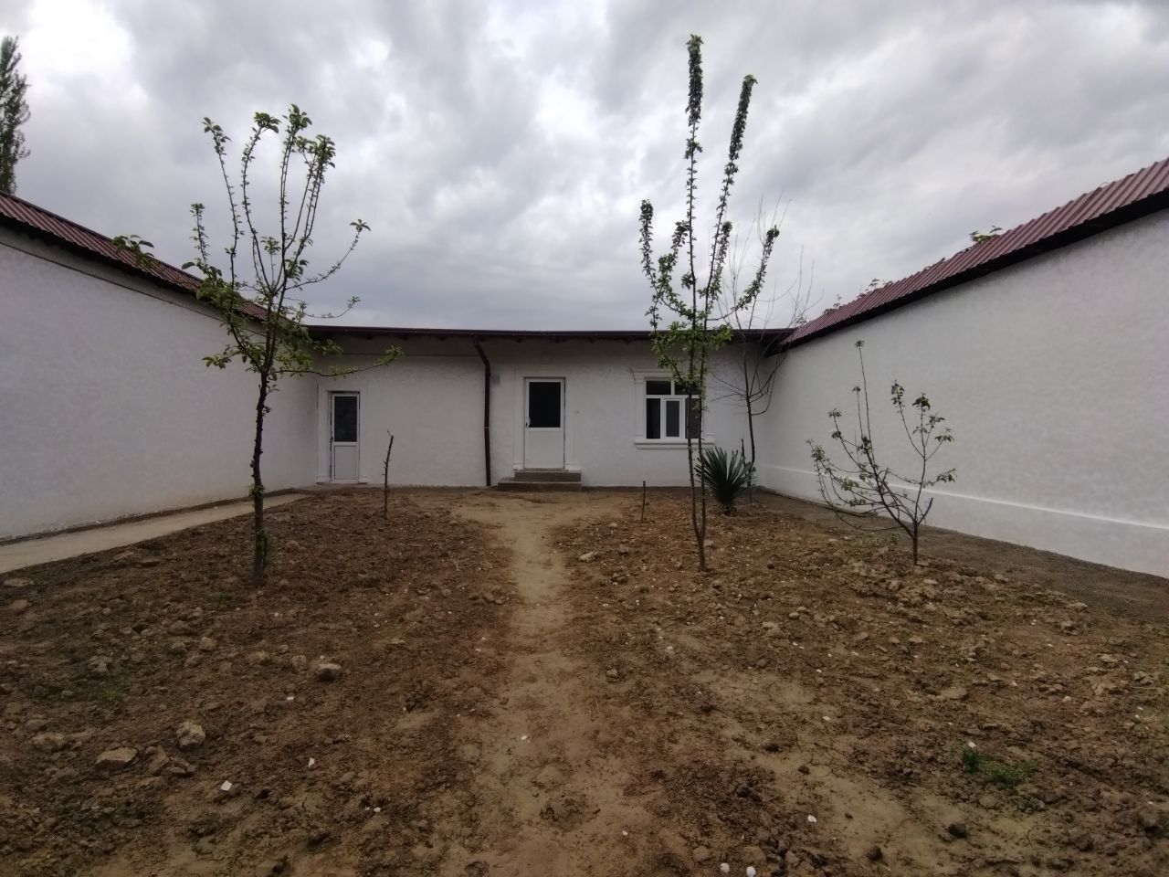 Nazarbekda Xovli Sotiladi