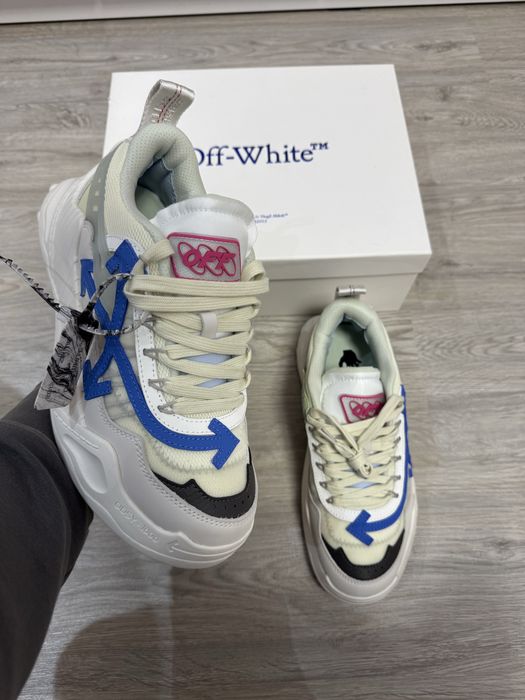 Off-White Odsy 1000