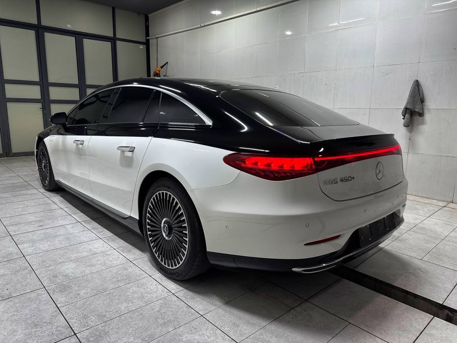 mercedes benz eqs 450+