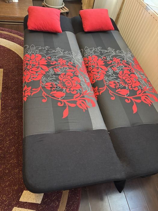 Vand canapea extensibila 3 locuri