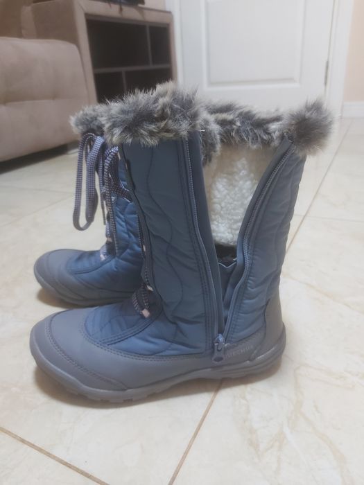 Непромокаеми дамски ботуши с цип, тип апрески