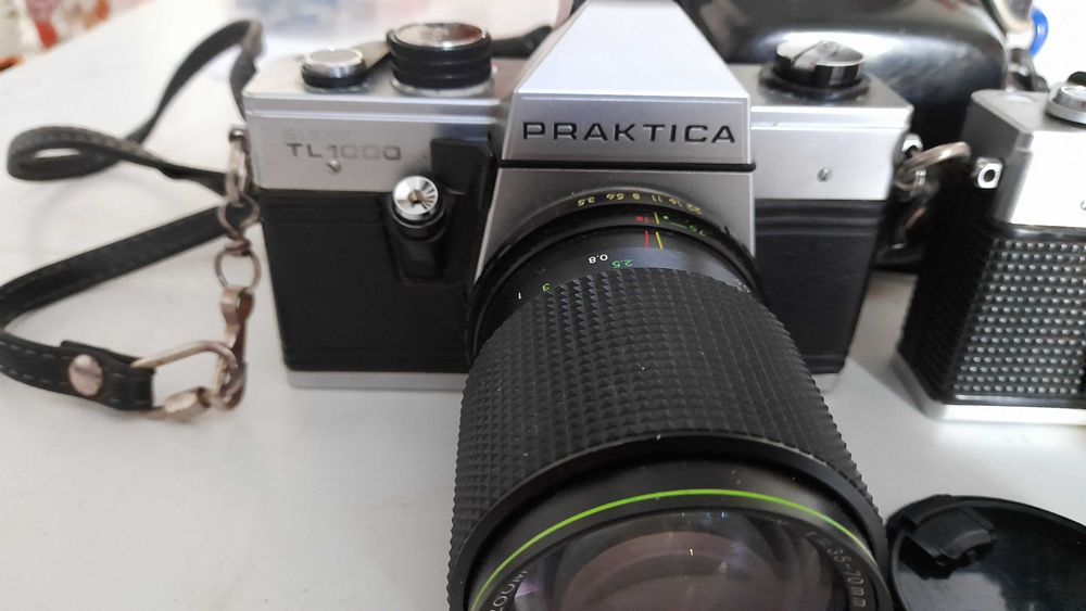 aparat foto Praktica