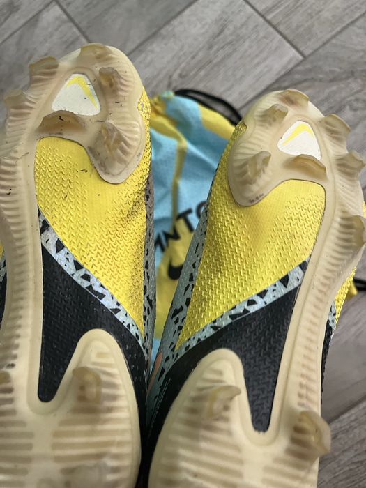 Ghete fotbal nike phantom