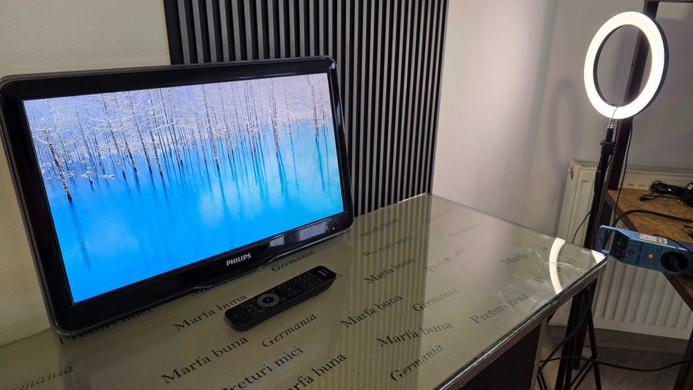 Televizor Philips 22PFL5604H - 22 inch/56 cm cu suport pt perete