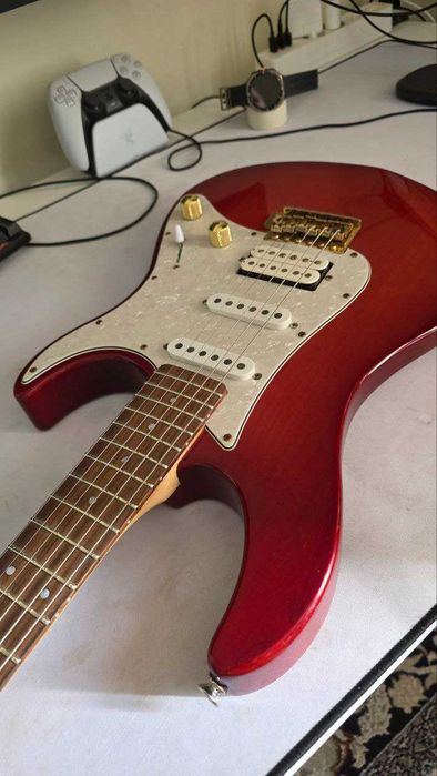 Yamaha Pacifica 312S