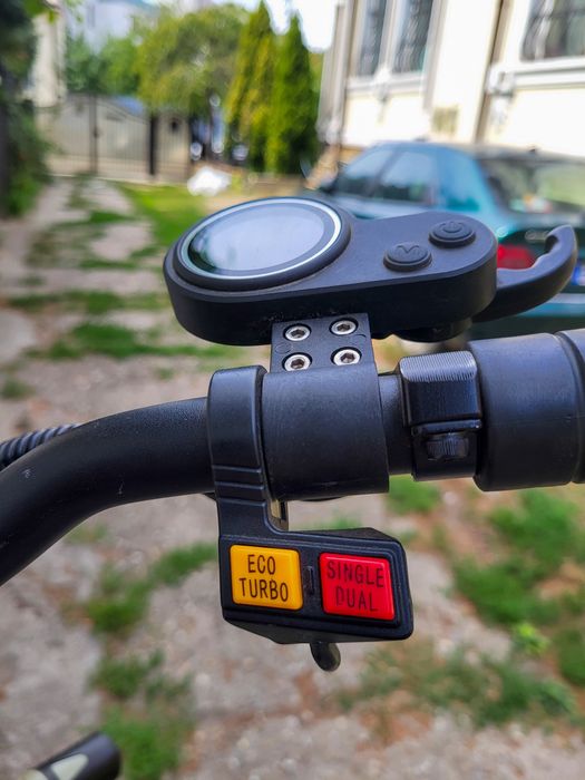 Trotineta electrica Cyberbot SR plus 50 km/h autonomie max 60km