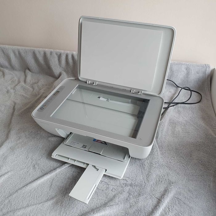 Принтерът HP Deskjet 2700e