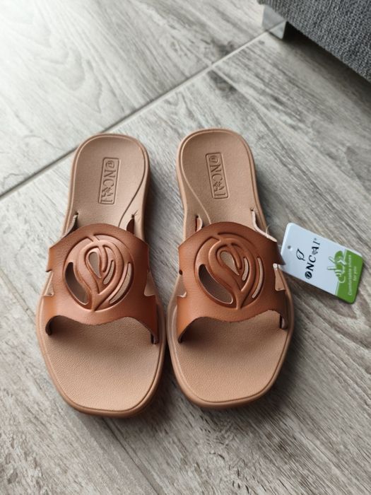 ONCAI Șlapi pentru femei, mărimea 37 EU noi in cutie