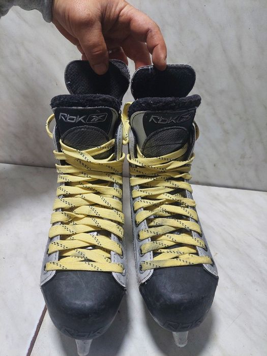 Patine 1129 hochei hockey Reebok marime 36,5 (23,4  cm)