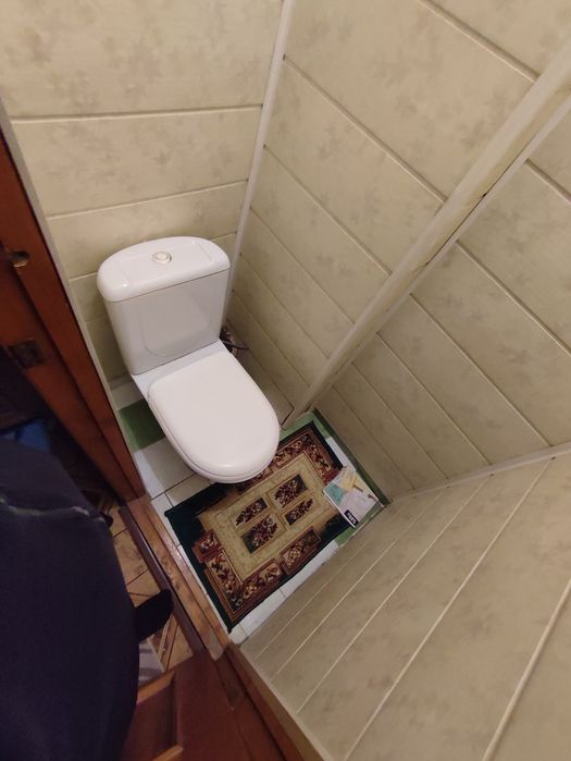 2/2/9 Срочно Продаётся 2 комнатная квартира