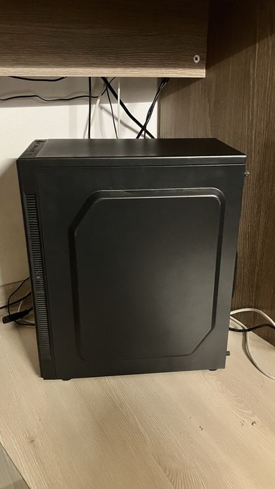 ‼️URGENT‼️PC – GTX 1070 8 gb /i7 8700 / 32GB DDR4 / SSD 480GB / CX750W