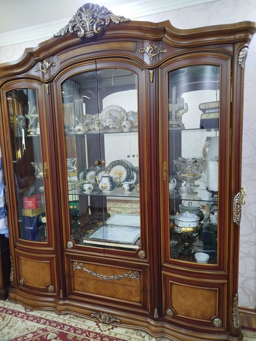 Стенка Хитой чирокли