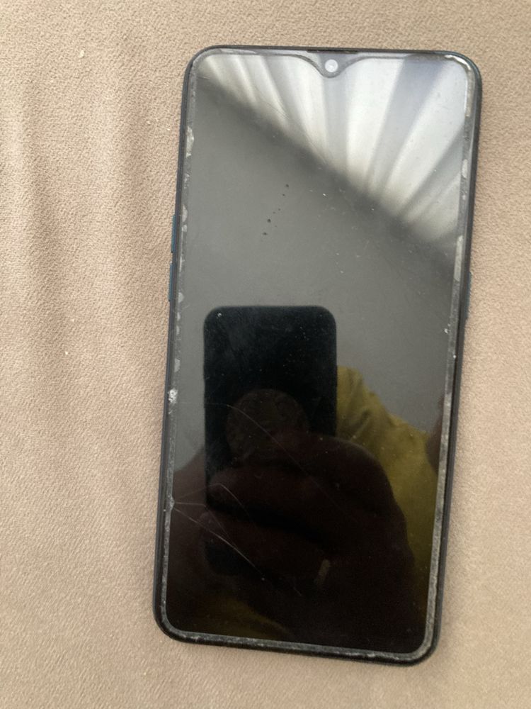 OPPO AX7 продам.