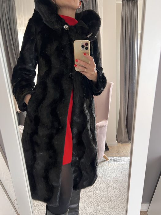 Haina blana artificiala